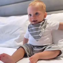 Load image into Gallery viewer, Shorts - Grey Stripe