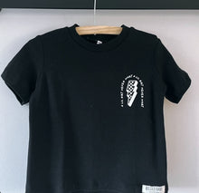 Load image into Gallery viewer, T.shirt - A Little Dirt Never Hurt