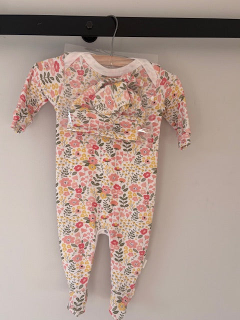 SALE - Footed Romper and Beanie Set - Petals