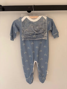 SALE - Footed Romper and Beanie Set - Winter blue