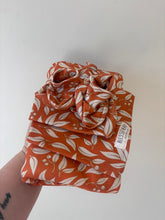 Load image into Gallery viewer, SALE - Box Set - Willow Leaf Rust
