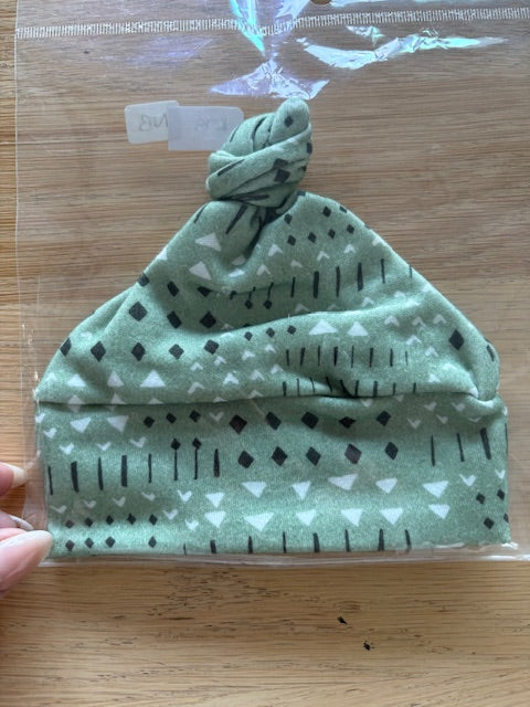 SALE - Bib and mittens -  playsage