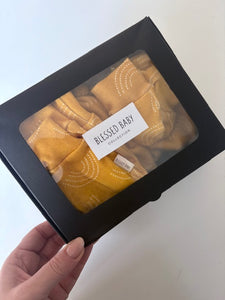 Box Set - Arc Mustard