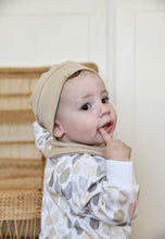 Load image into Gallery viewer, Sweater Set - Scattered Droplets/Stone
