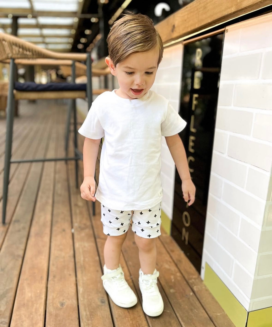 Shorts - Cross Black