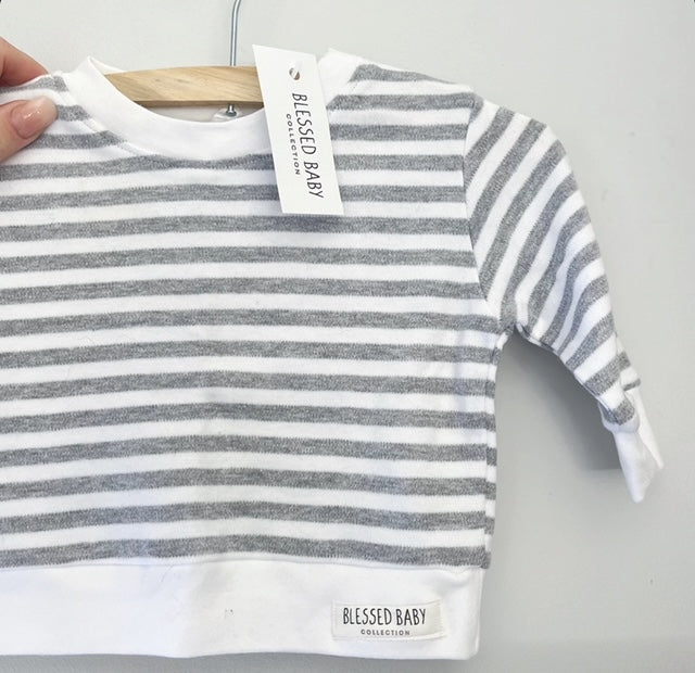 Sweater - Grey White  Lines
