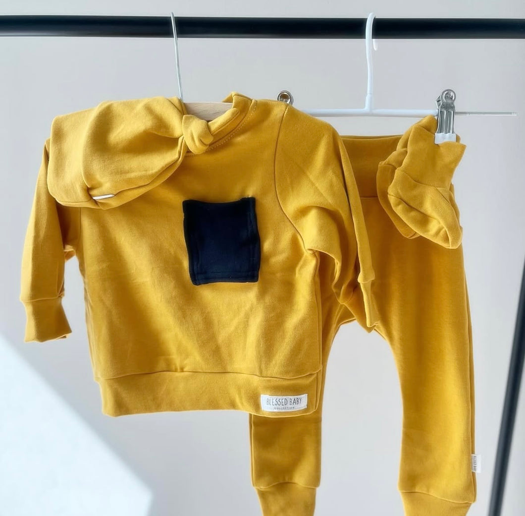 Sweater Set - Mustard - black pocket