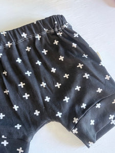 SALE - Shorts - Cross Black